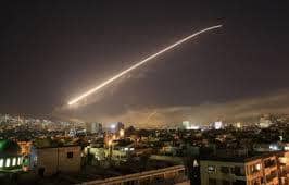 وزارة الدفاع الروسية: الدفاعات الجوية السورية دمرت 21 صاروخا إسرائيليا من أصل 24